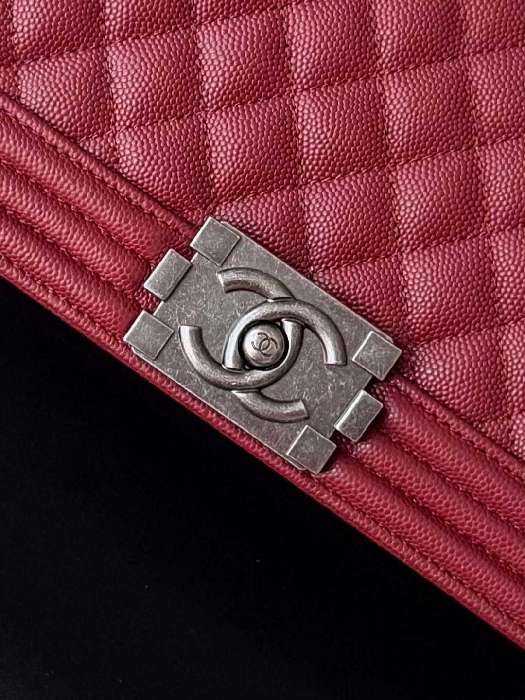 [TOP] CHANEL Le Boy Bag 25cm -