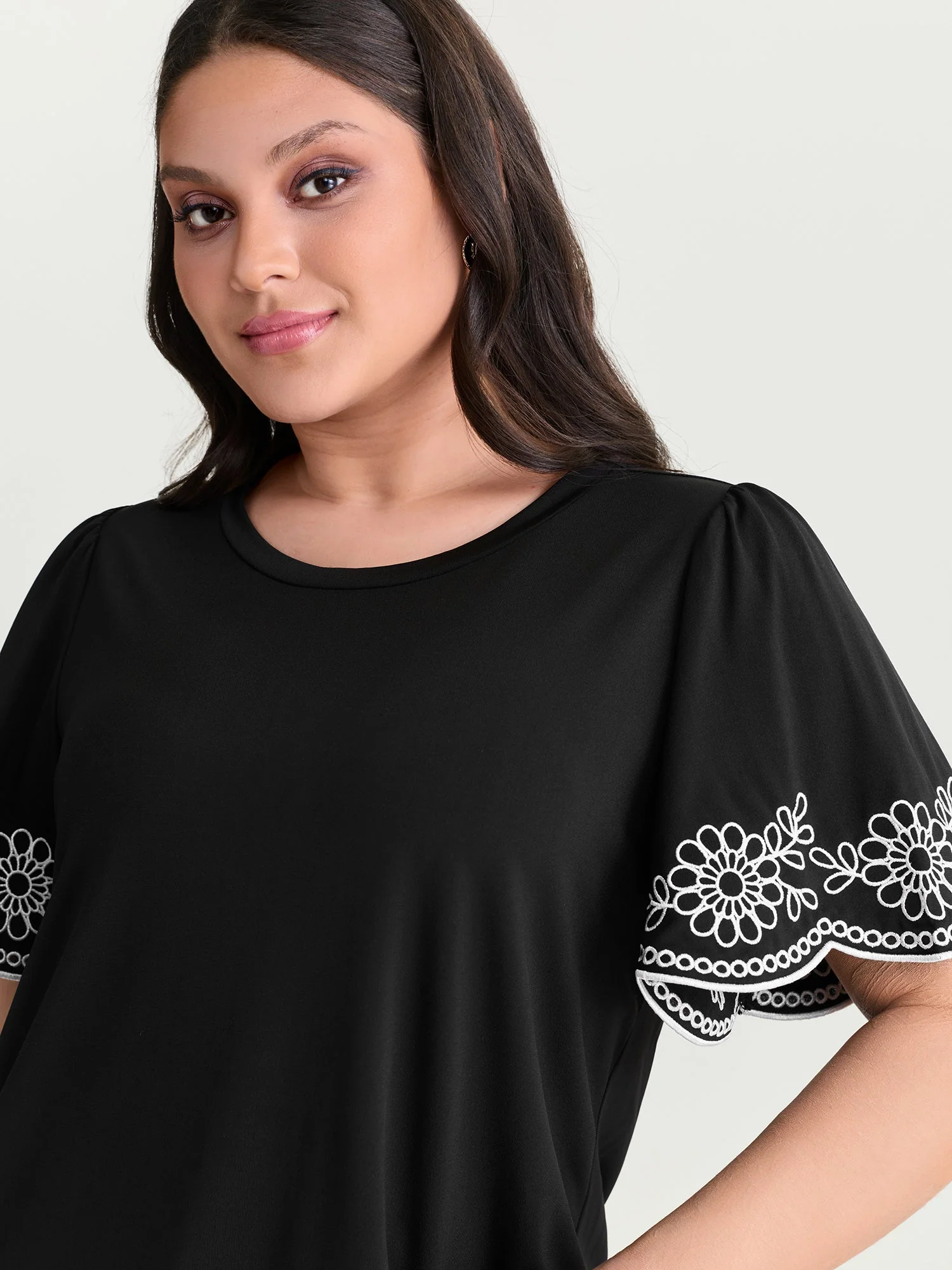 Stretchy Embroidered Sleeve Plain T-Shirt