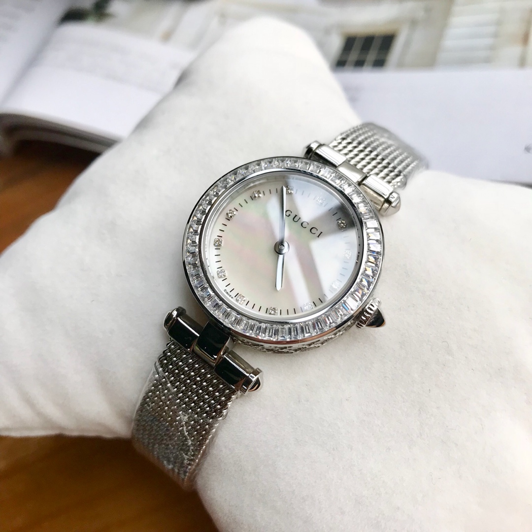 [TOP] GUCCI Watch 28mm - Silver - 711 Luxury