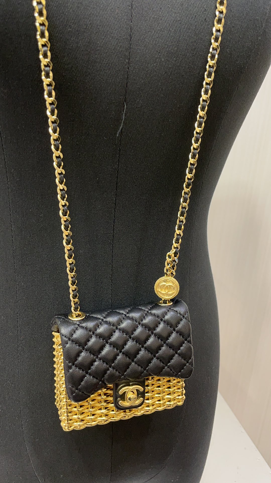 Chanel black Bag Chanel Black Diamond Lambskin Metallic Braid Mini Evening Bag #385821 View 2 | Nigo Office