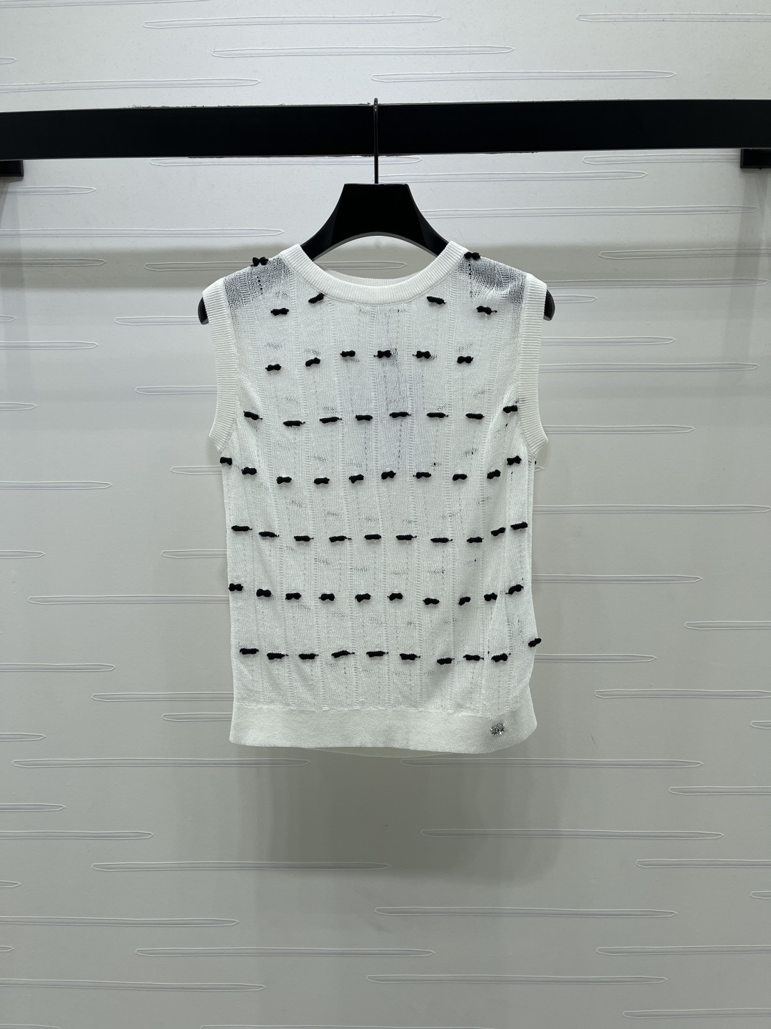 [TOP] CHANEL Knit Top - White - 711 Luxury