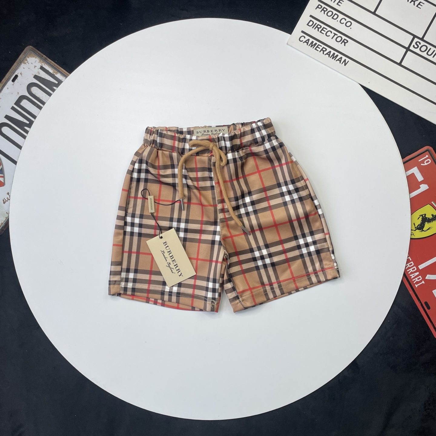 Burberry Unisex Kids Full Vintage Check Drawstring Elastic Waist Casual Healthy Shorts Boys Girls Sizes 100-150, Single Kids Plaid Beach Short Pants