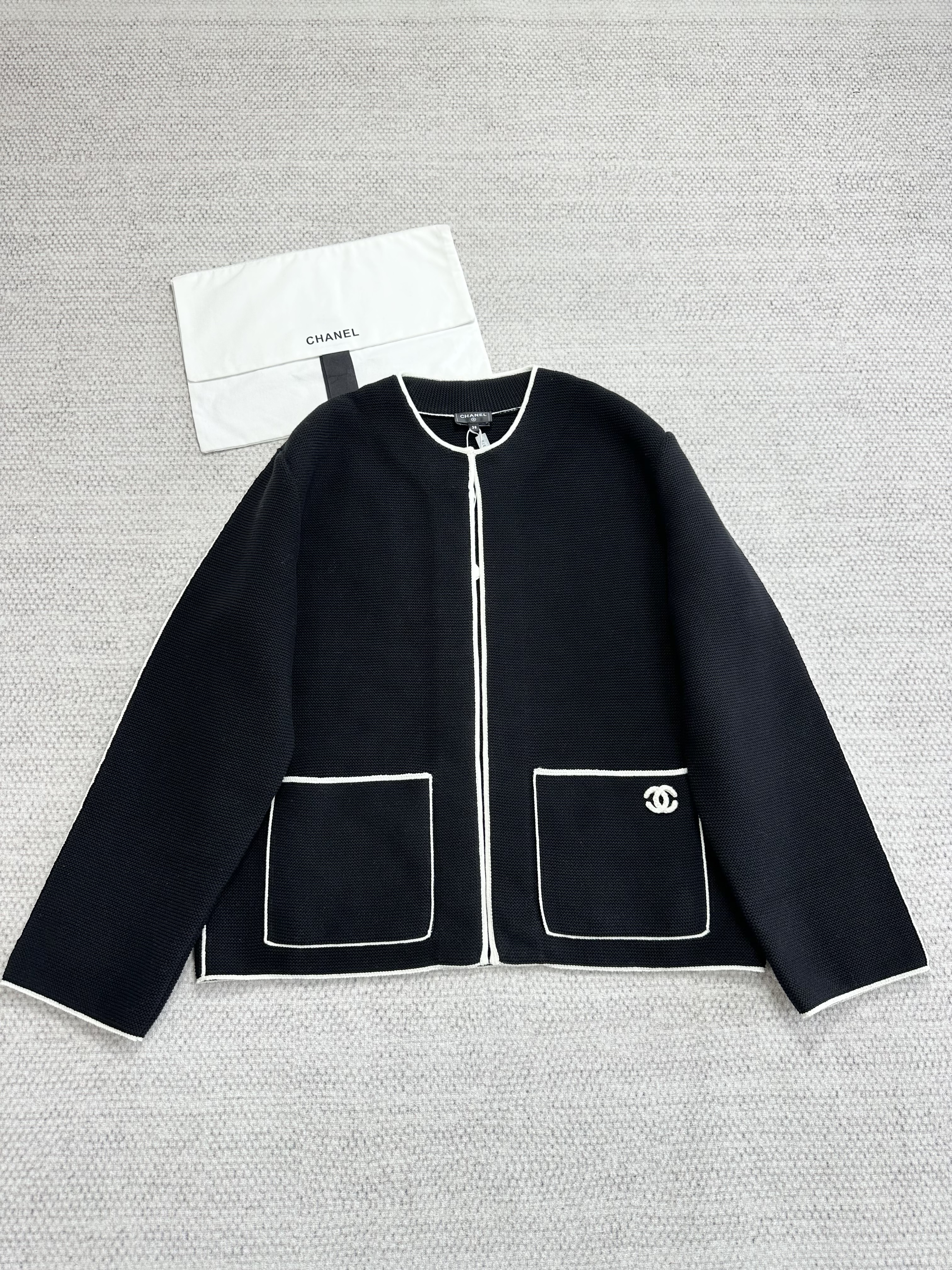 Chanel Top-quality Version Braided Black Jacket #378805