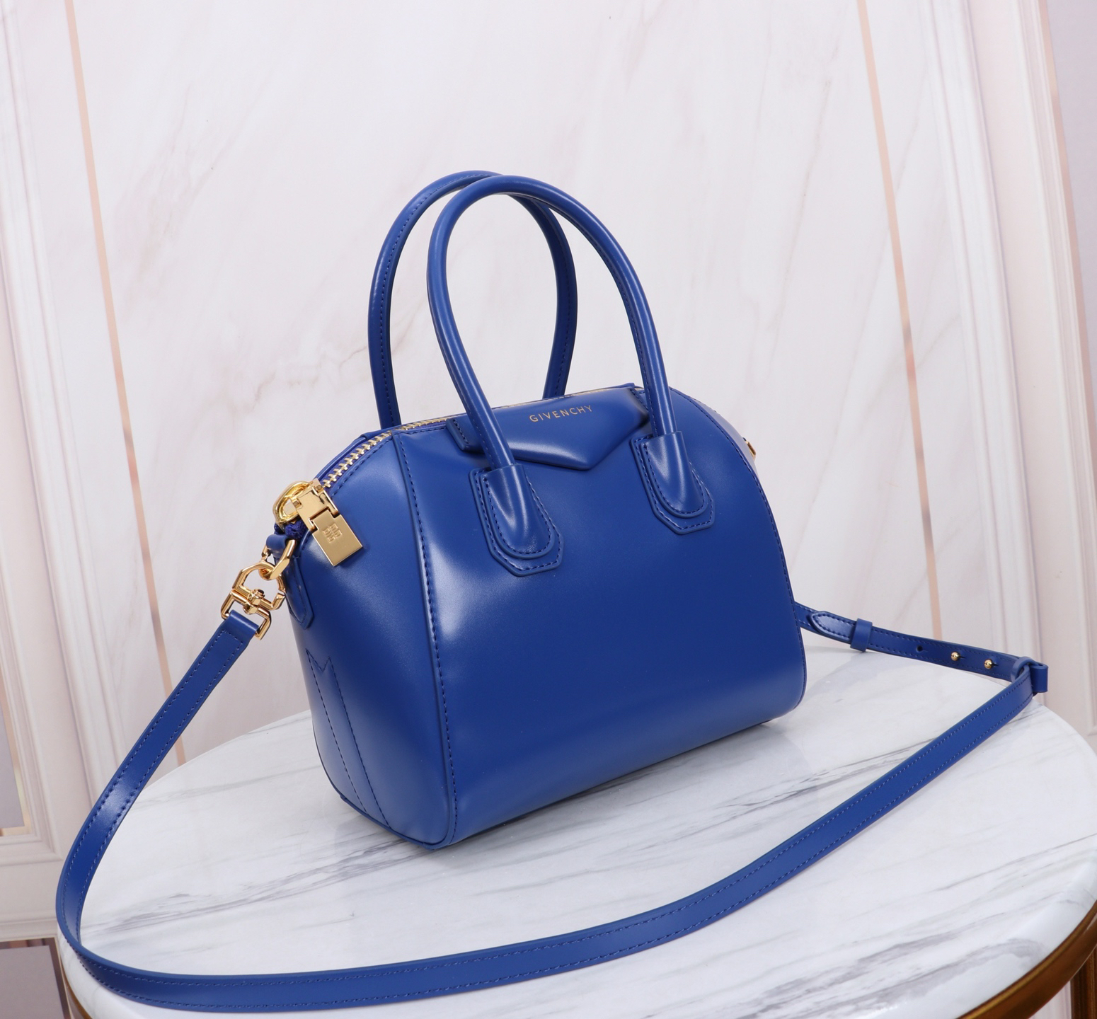 [TOP] GIVENCHY Antigona Tote Bag - Blue