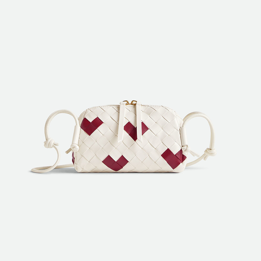 Bottega Veneta Women's Concert Intrecciato Weave Adjustable Tubular Shoulder Strap Sliding Knotted Sheepskin Clutch #332754