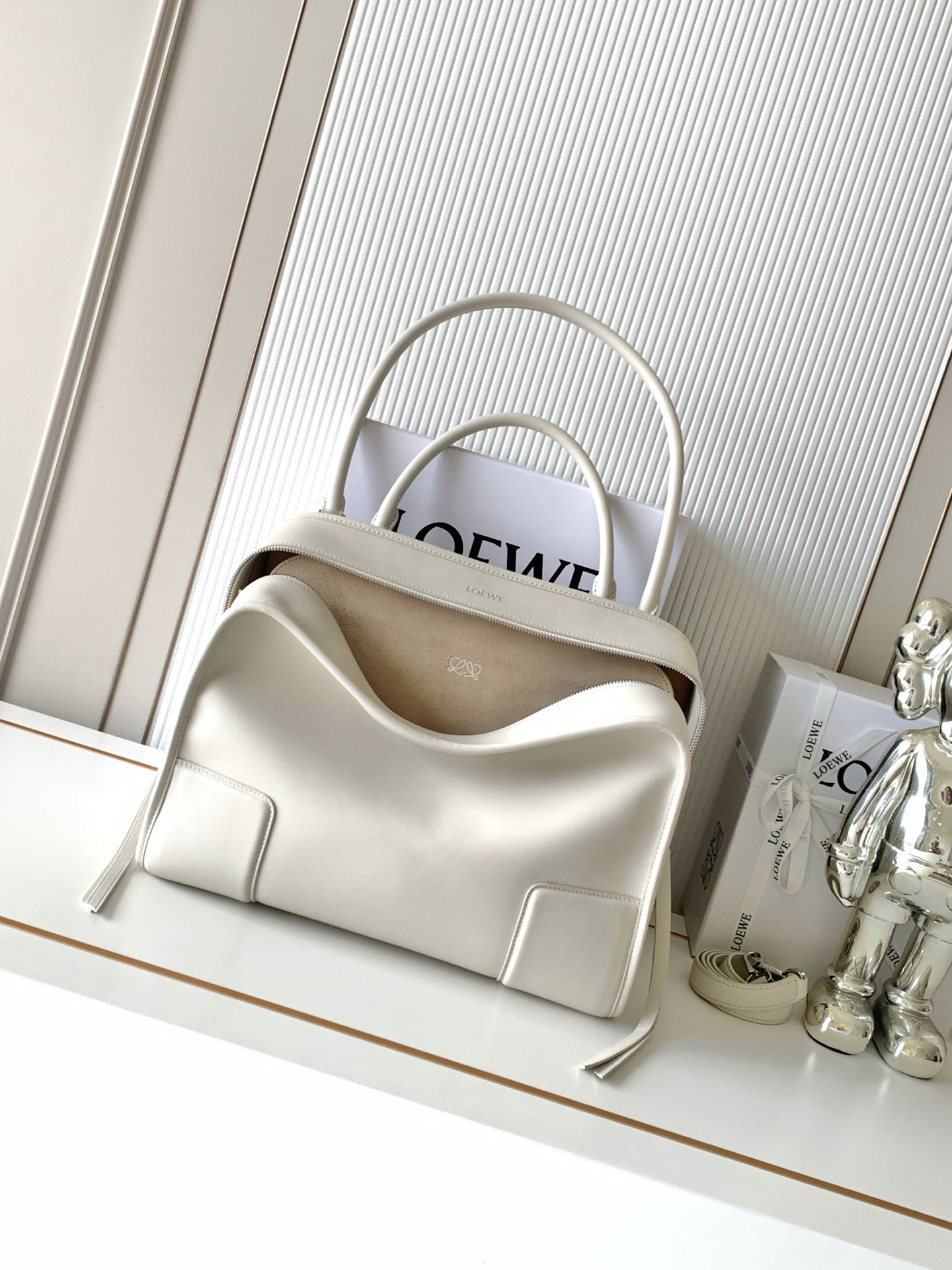 [TOP] LOEWE Amazona 180 Bag 34.5*27*14 CM - White - 711 Luxury