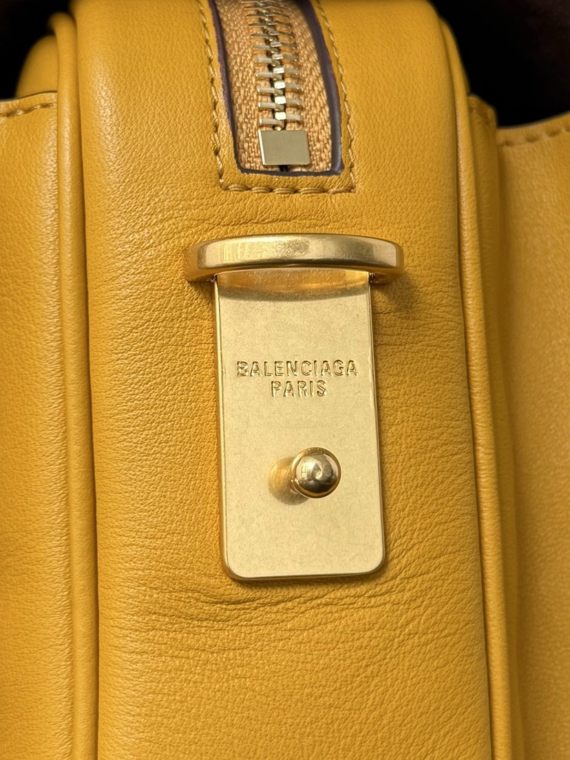 [TOP] BALENCIAGA Le 7 Bag 26x13.5x10cm - Brown & GHW - 711 Luxury