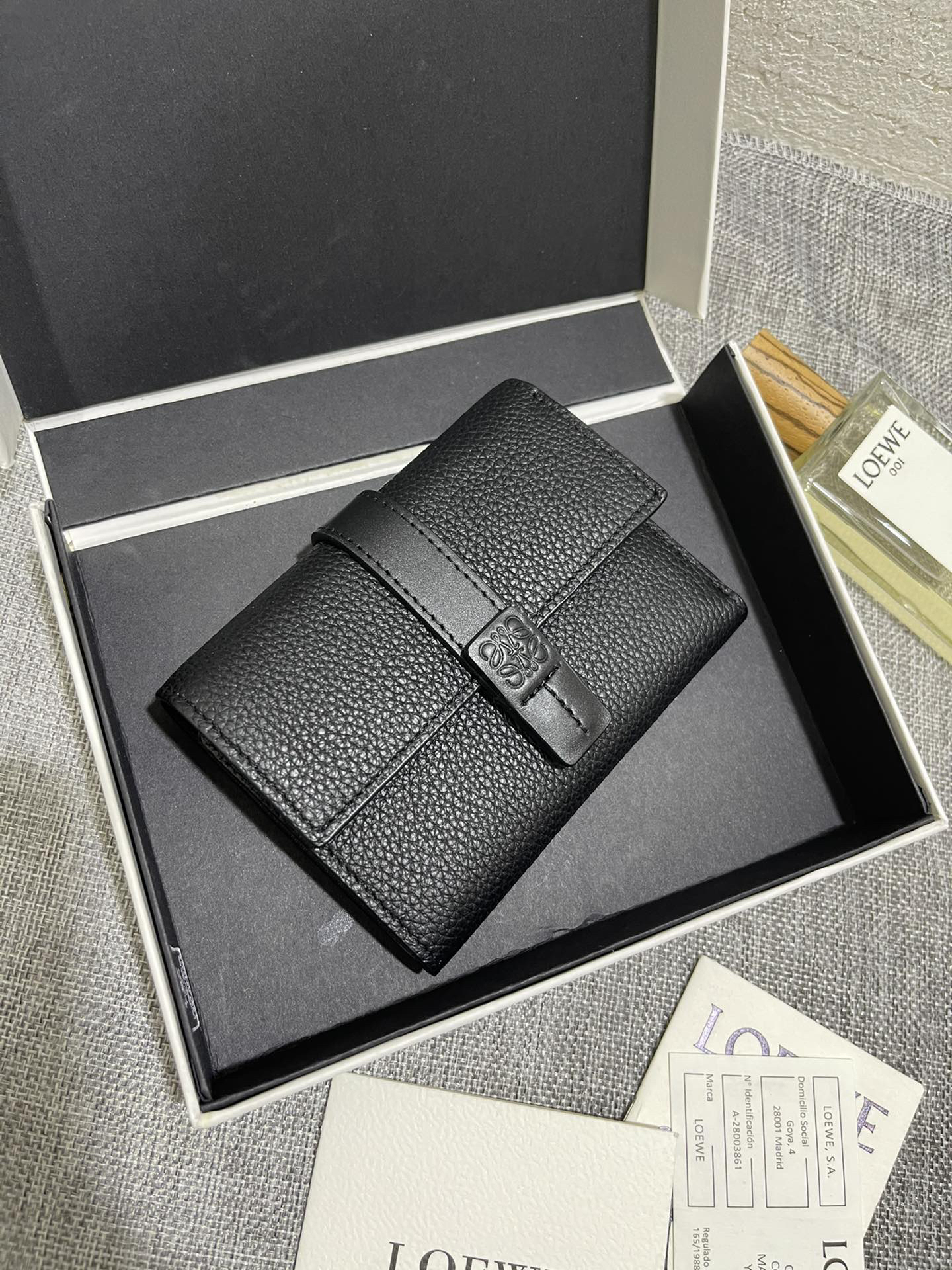 [TOP] LOEWE Wallet 12*8.5cm - Black - 711 Luxury