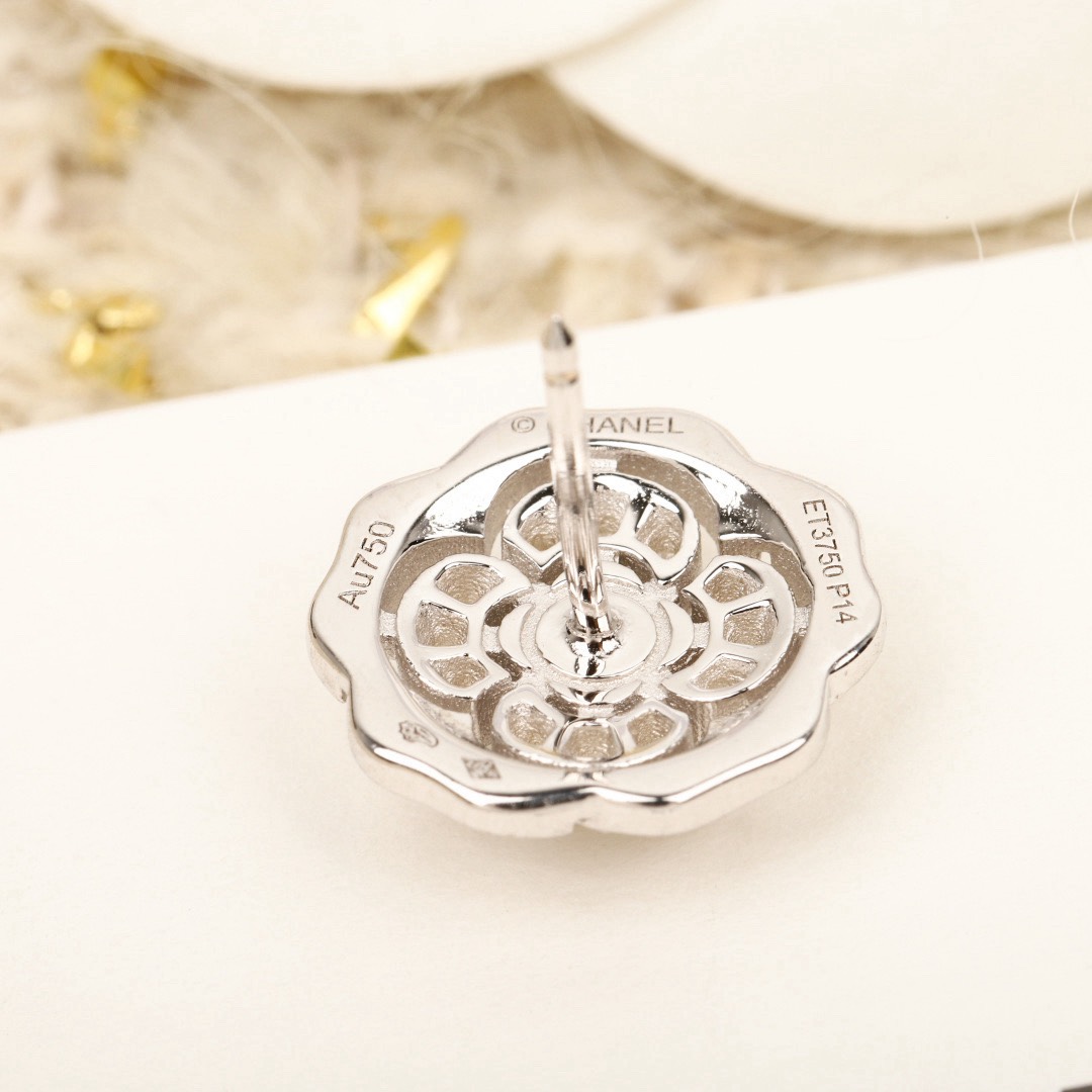 [TOP] CHANEL Earrings - 2 Color