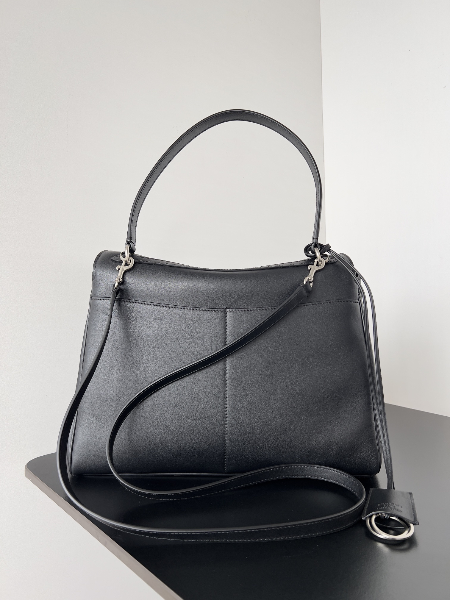 [TOP] BALENCIAGA Rodeo Bag 35x23.3x10.9cm - Black & SHW - 711 Luxury