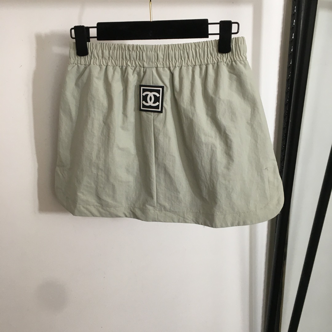 [TOP] CHANEL  Suit - Khaki