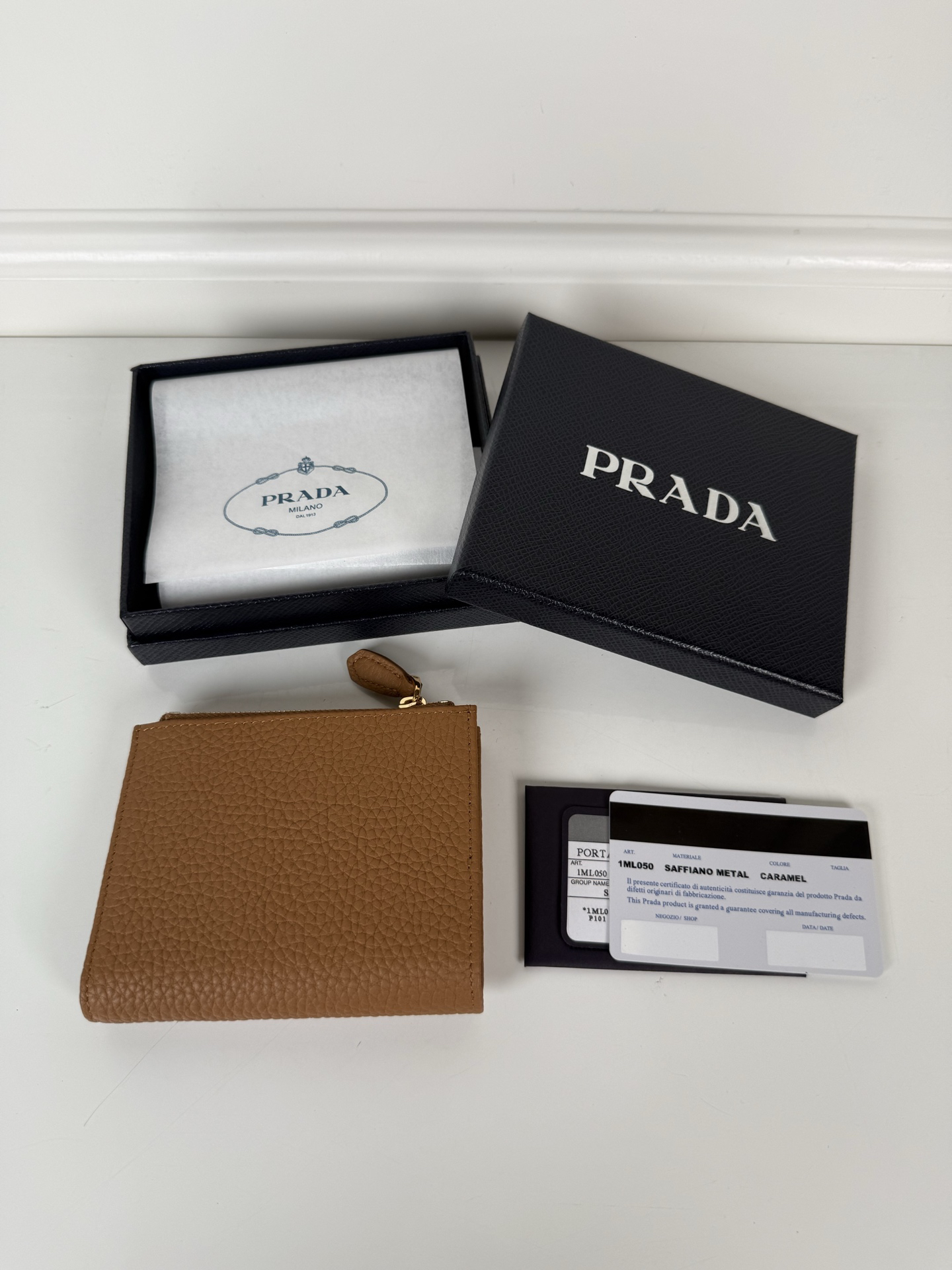 [TOP] PRADA Wallet 11.5 x 9.5cm - Brown - 711 Luxury