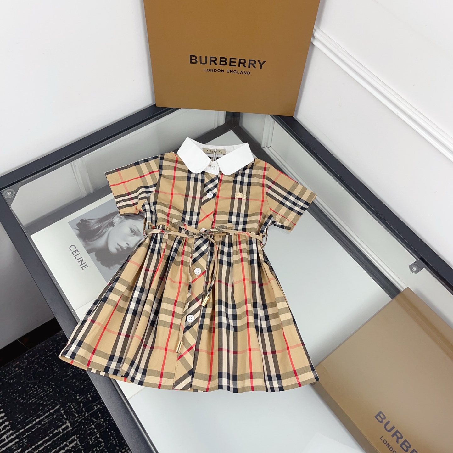 Burberry Girls Vintage Check White Collar Drawstring Waist Short Sleeve Cotton Dress Sizes 90-130 Beige Plaid