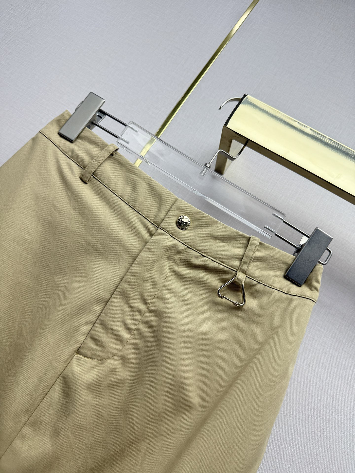 [TOP] Louis Vuitton LV Skirt - Khaki