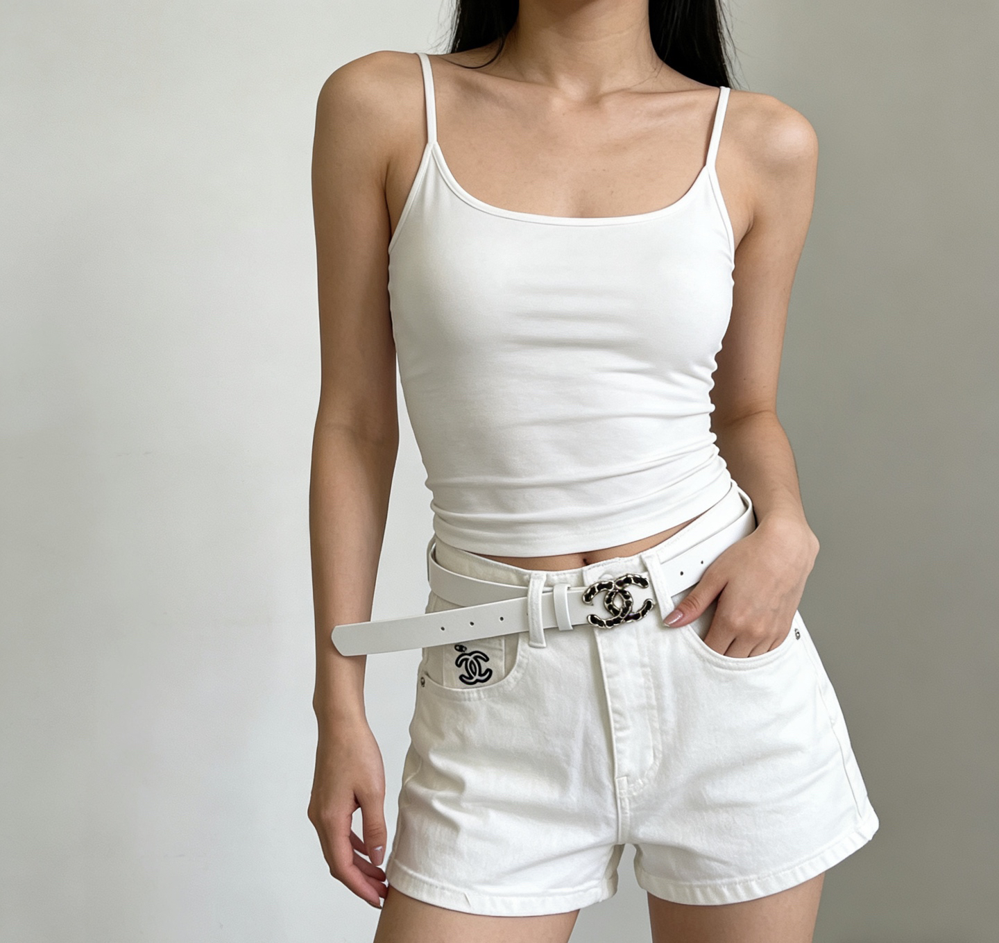 [TOP] CHANEL Shorts - White