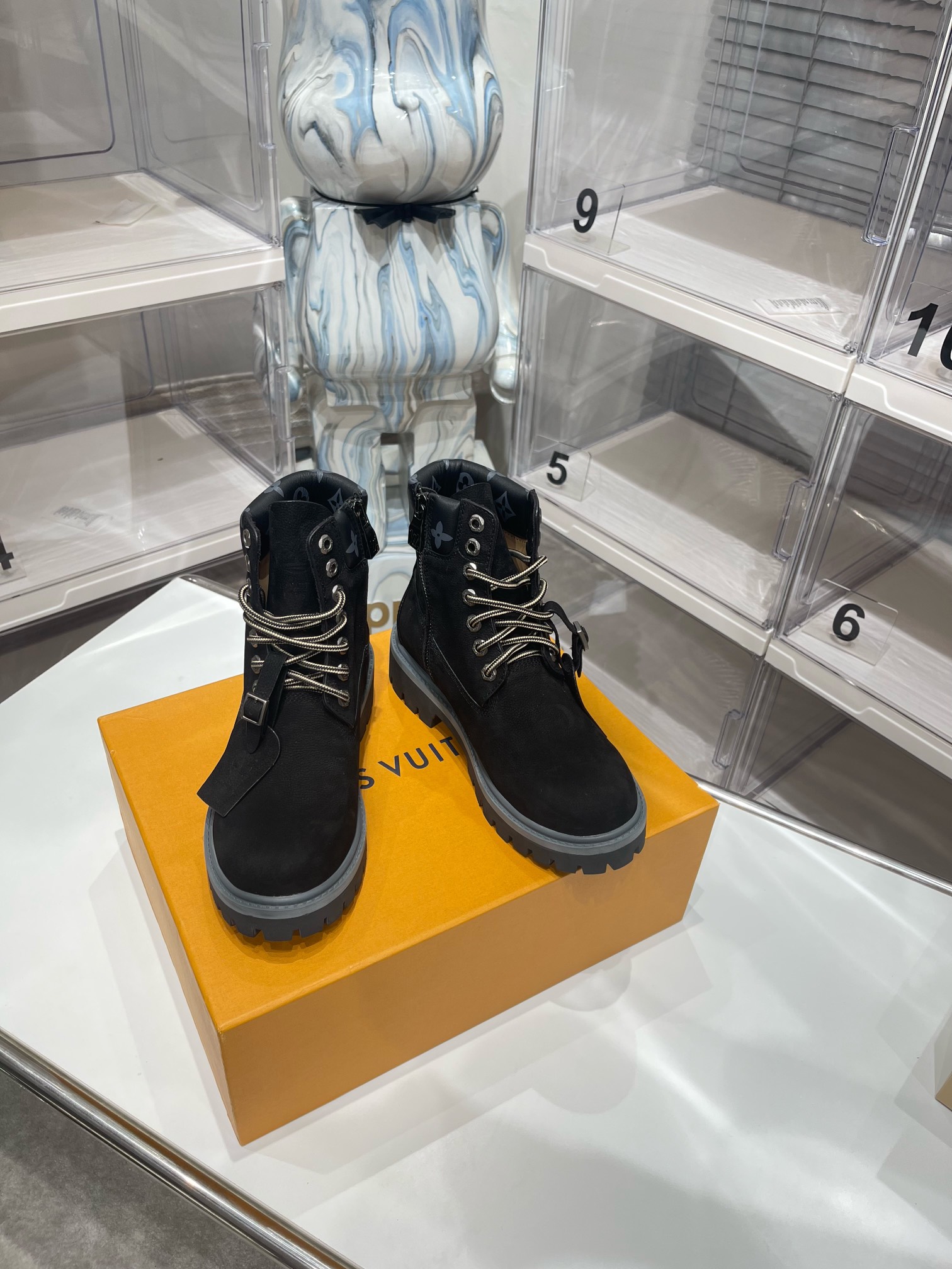 [TOP] Louis Vuitton LV Boots - Black - 711 Luxury