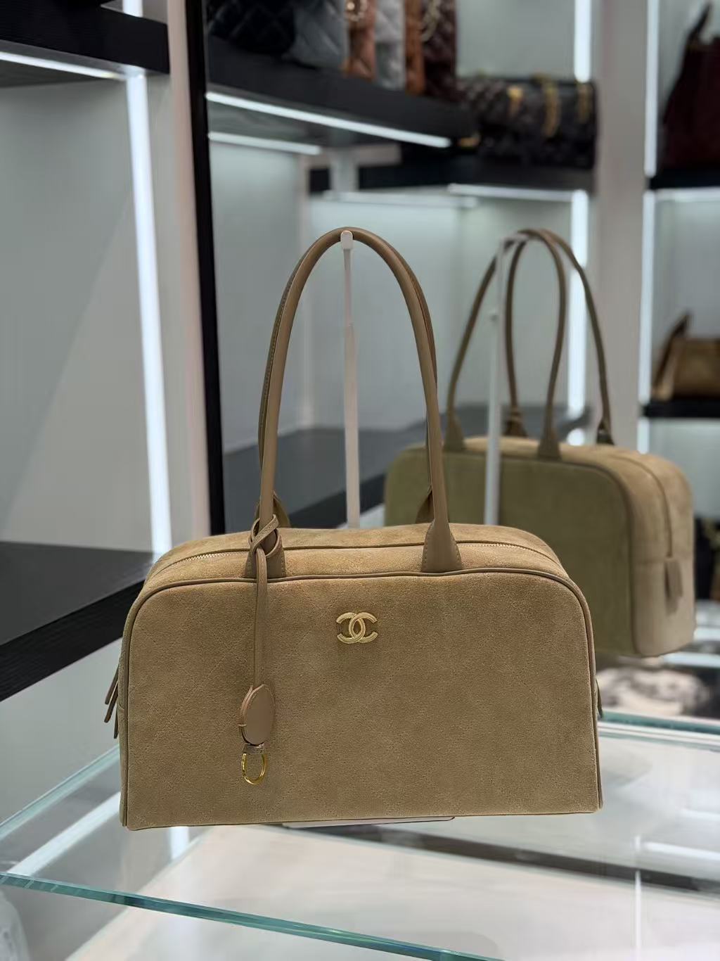 [TOP] CHANEL Bowling Bag  17 x 29 x 10cm - Brown - 711 Luxury