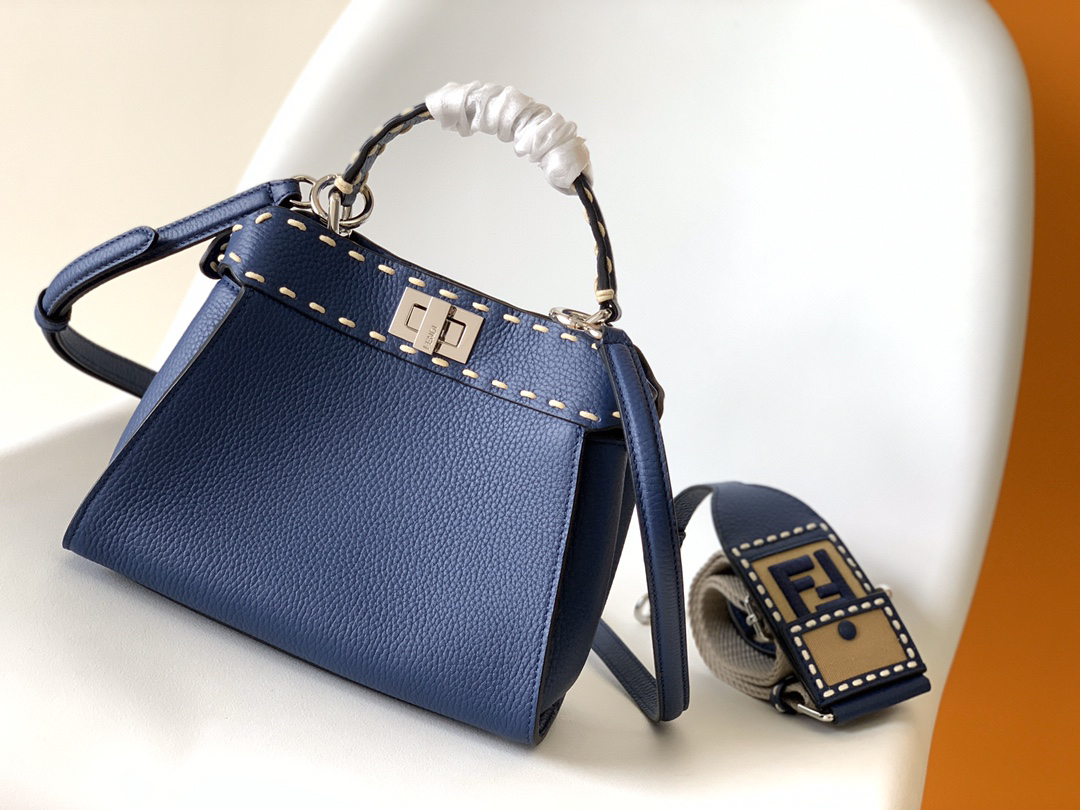 [TOP] FENDI Peekaboo Bag 23x11x18cm - Blue - 711 Luxury
