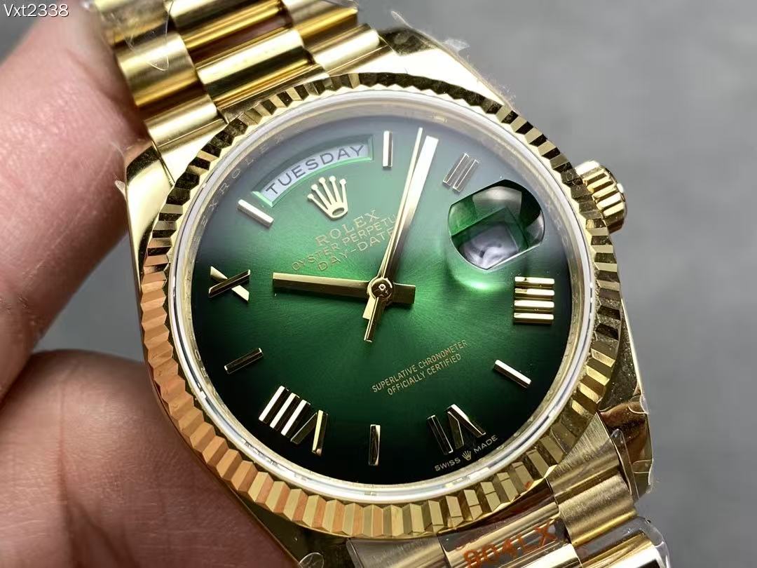 [TOP] ROLEX Watch 40mm - Green and Gold - 711 Luxury