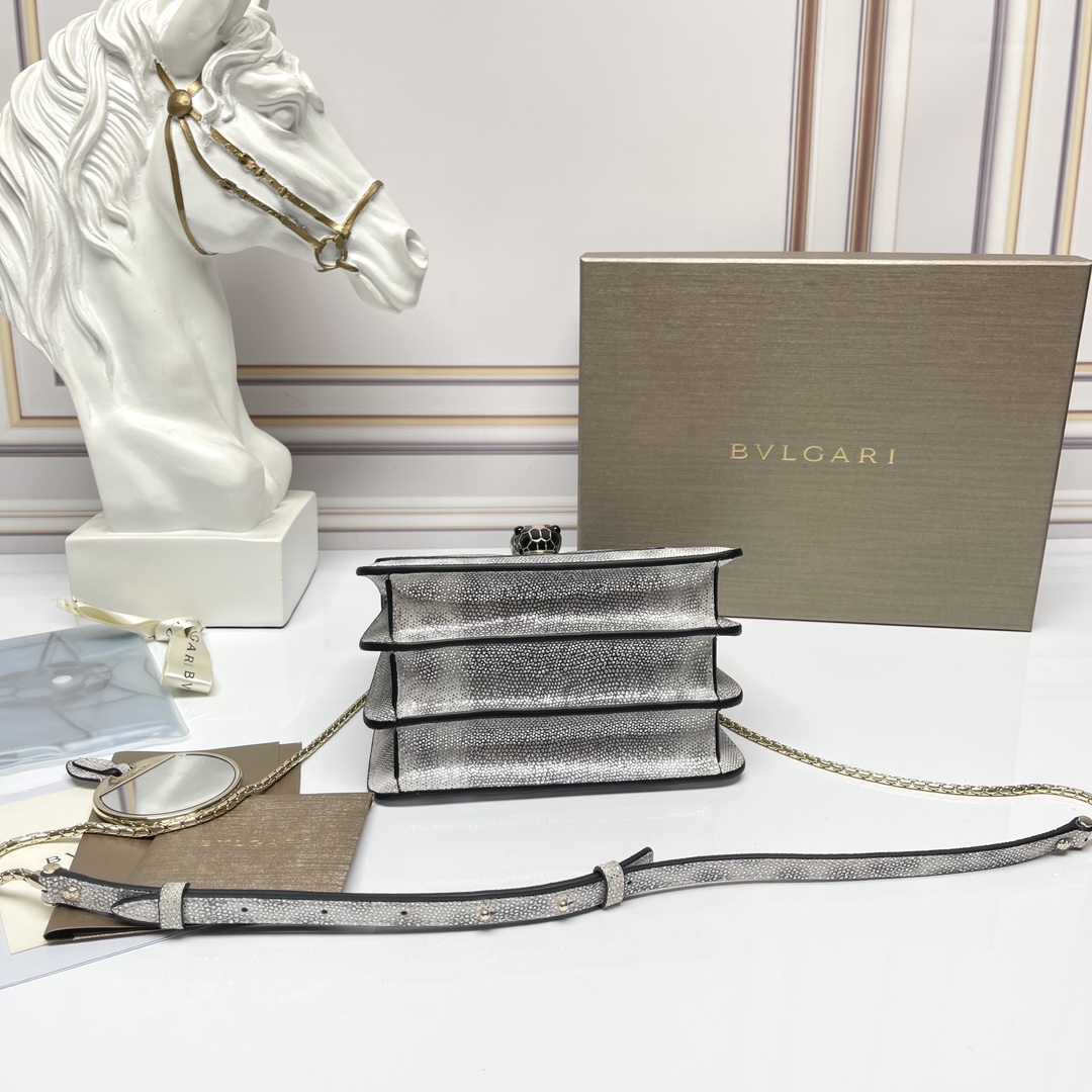 [TOP] BVLGARI Embossed Cowhide Snake Head Bag 18 cm - Gray - 711 Luxury