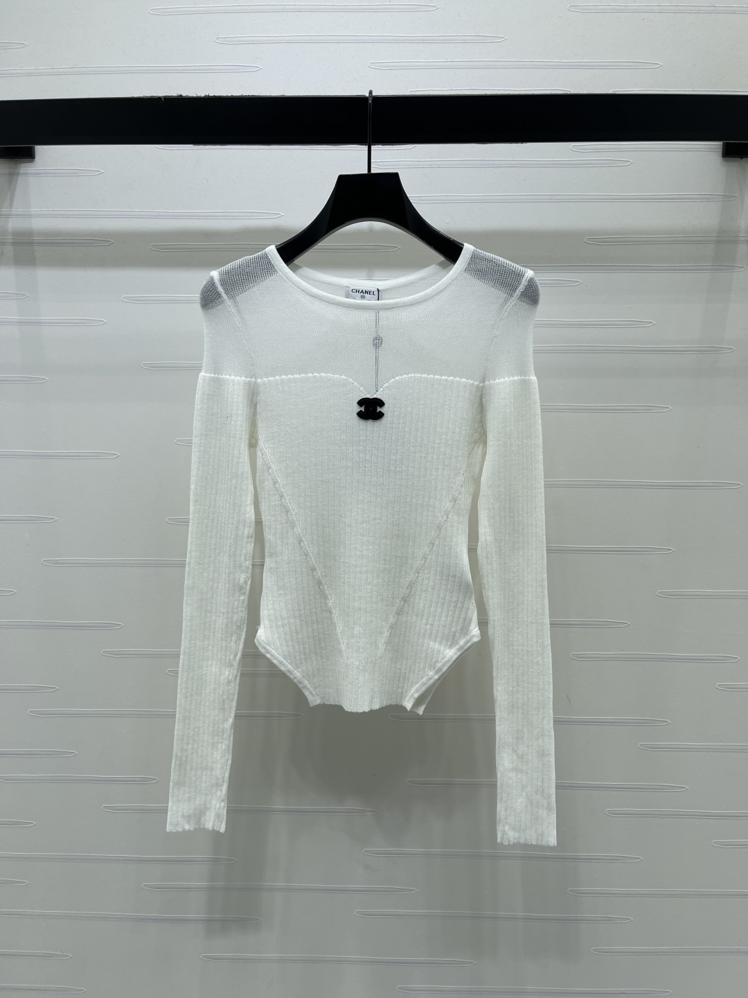 [TOP] CHANEL  Round Neck Sheer Knit Long-sleeve Shirt - White
