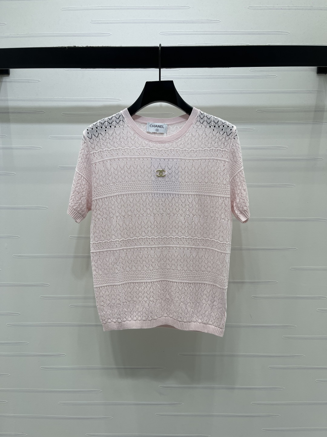 [TOP] CHANEL Hollow-out Round Neck Knit T-shirt - Pink - 711 Luxury