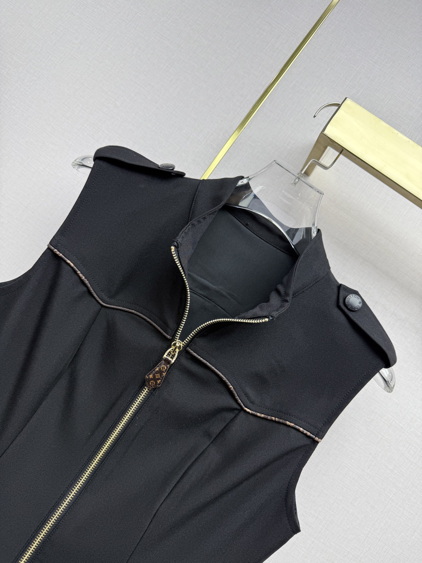 [TOP] Louis Vuitton LV Sleeveless Dress - Black