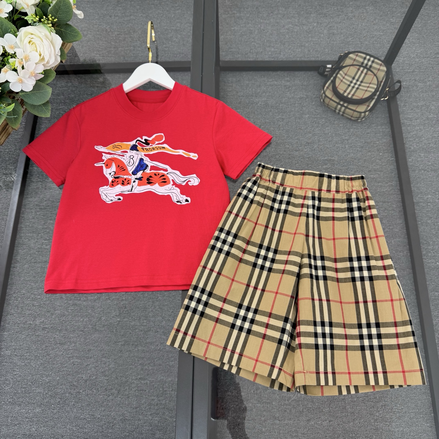 Burberry Unisex Kids Red Equestrian Print Short Sleeve T Shirt & Vintage Check Elastic Shorts Two Piece Matching Sibling Set Boys Girls Sizes 100-150