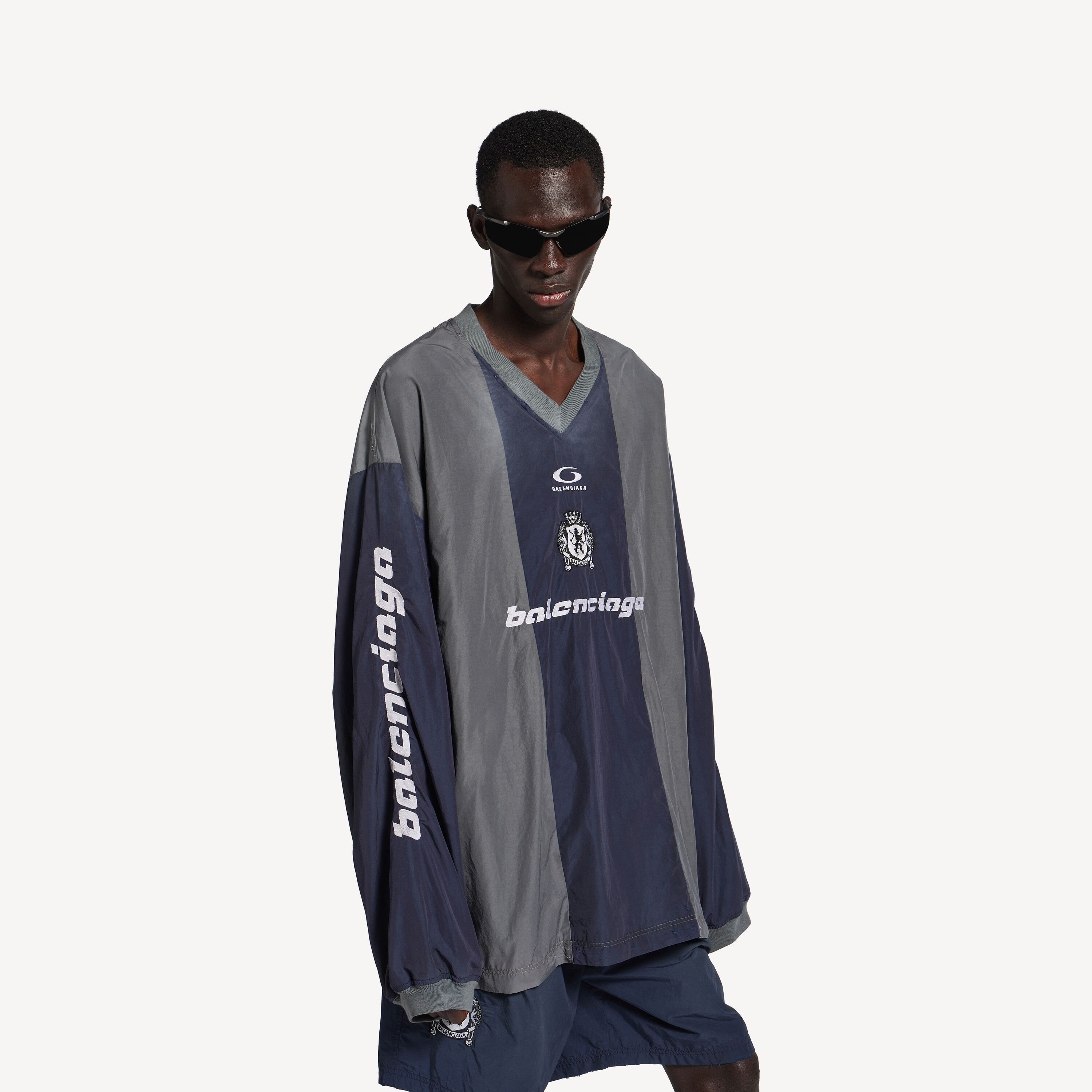 Balenciaga Clothing Balenciaga Outerwear Long Sleeve Top #394802 View 2 | Nigo Office
