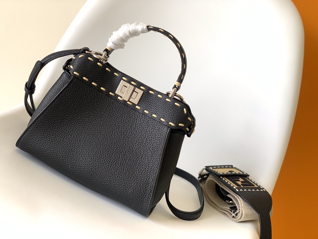 [TOP] FENDI Peekaboo Bag 23x11x18cm - Black - 711 Luxury