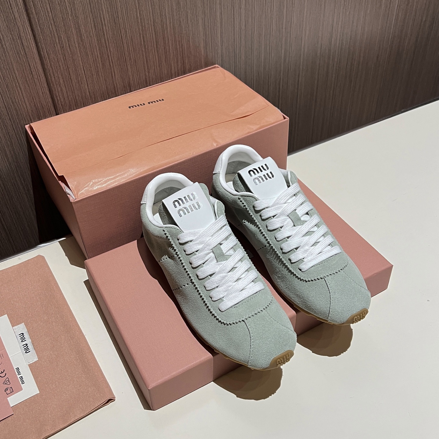 [TOP] Miu Miu Sneakers - Green - 711 Luxury