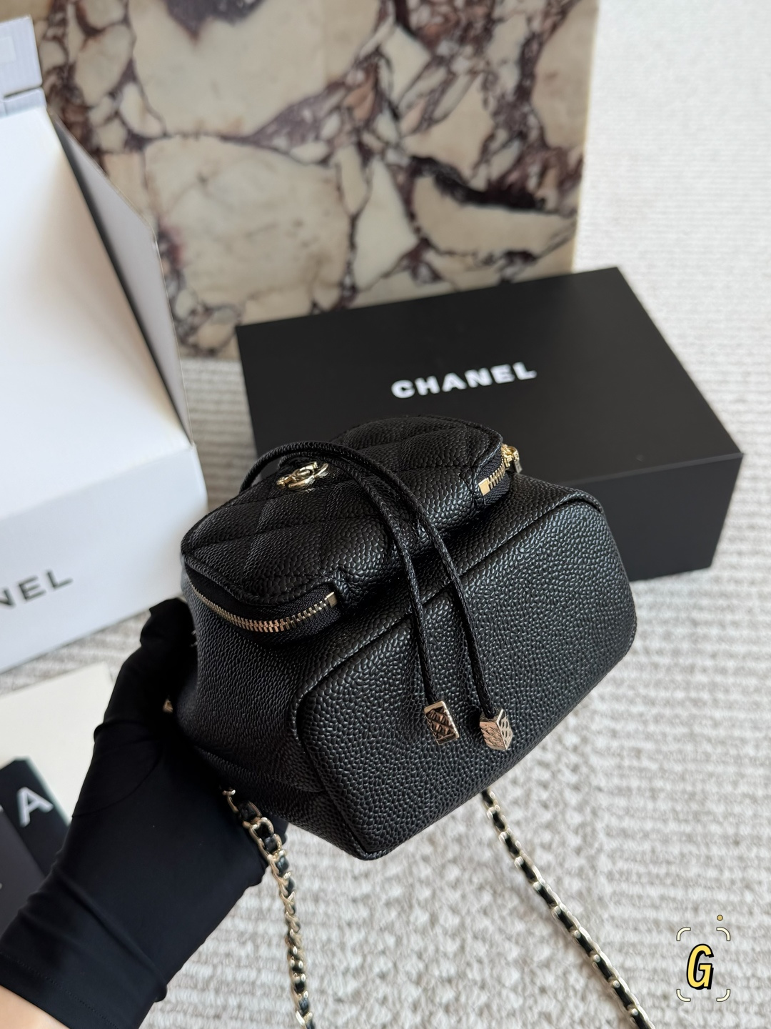 Chanel Black Leather Drawstring Bucket Bag with Gold-tone Hardware (Replica)