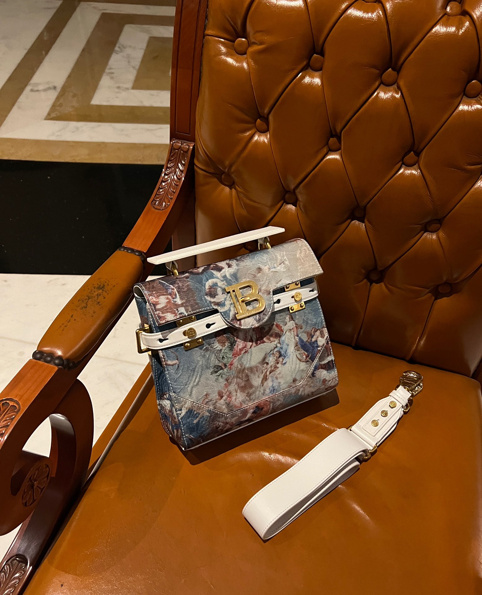 [TOP] BALMAIN Canvas Embroidered Leather Patch Bag 23*20*11cm - White - 711 Luxury