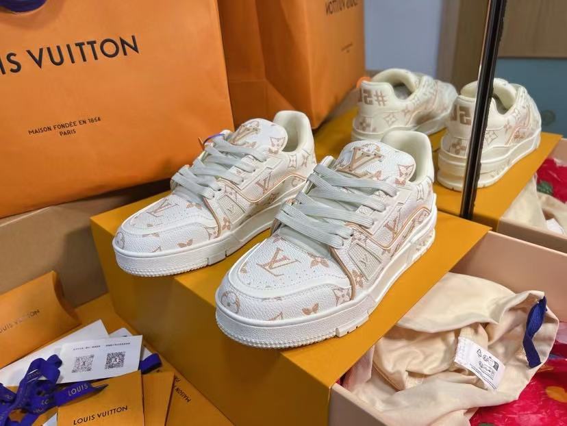 [TOP] Louis Vuitton LV Sneakers - Beige - 711 Luxury