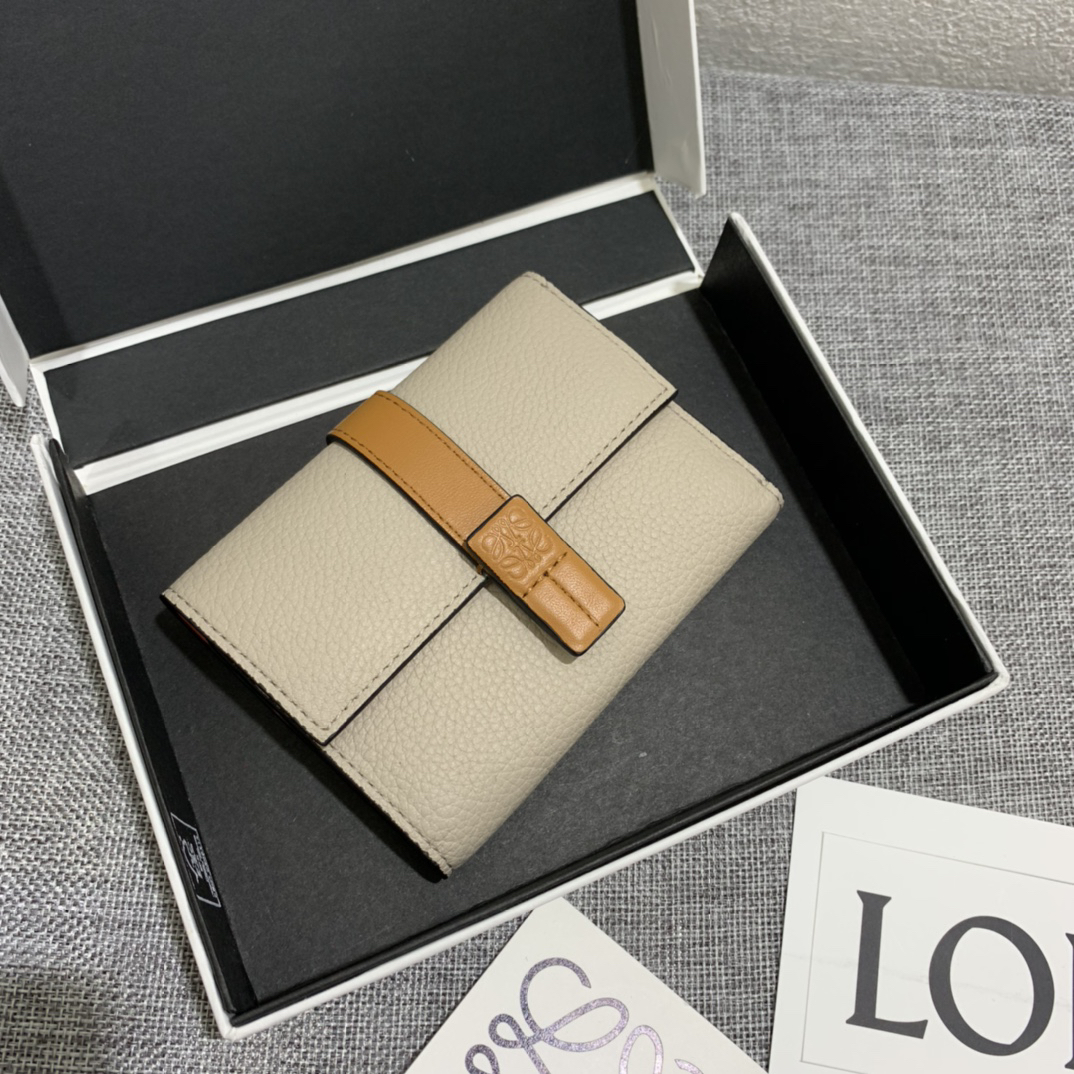 [TOP] LOEWE Wallet 12*8.5 cm - Beige - 711 Luxury