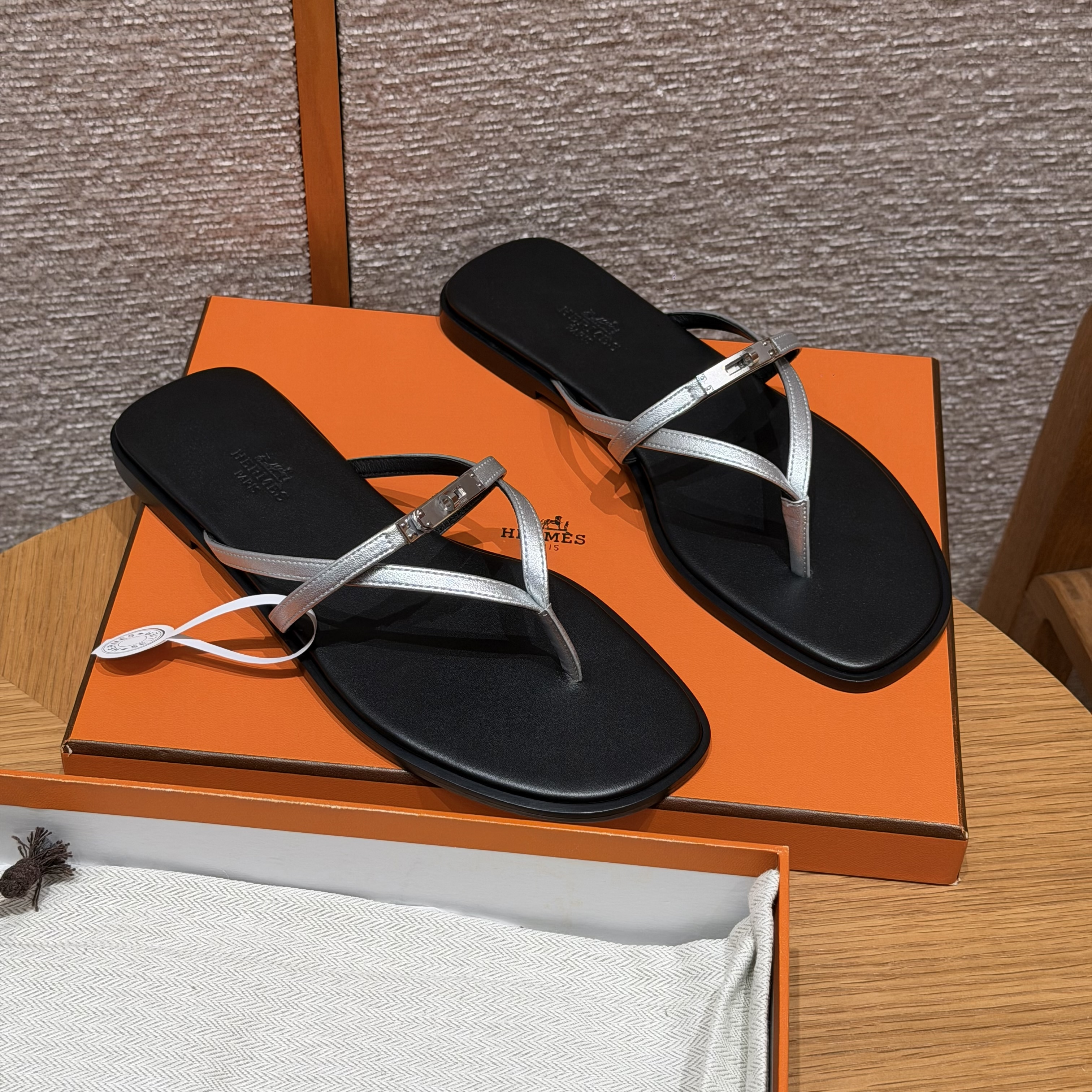 Hermès Miss Sandal - Pair View