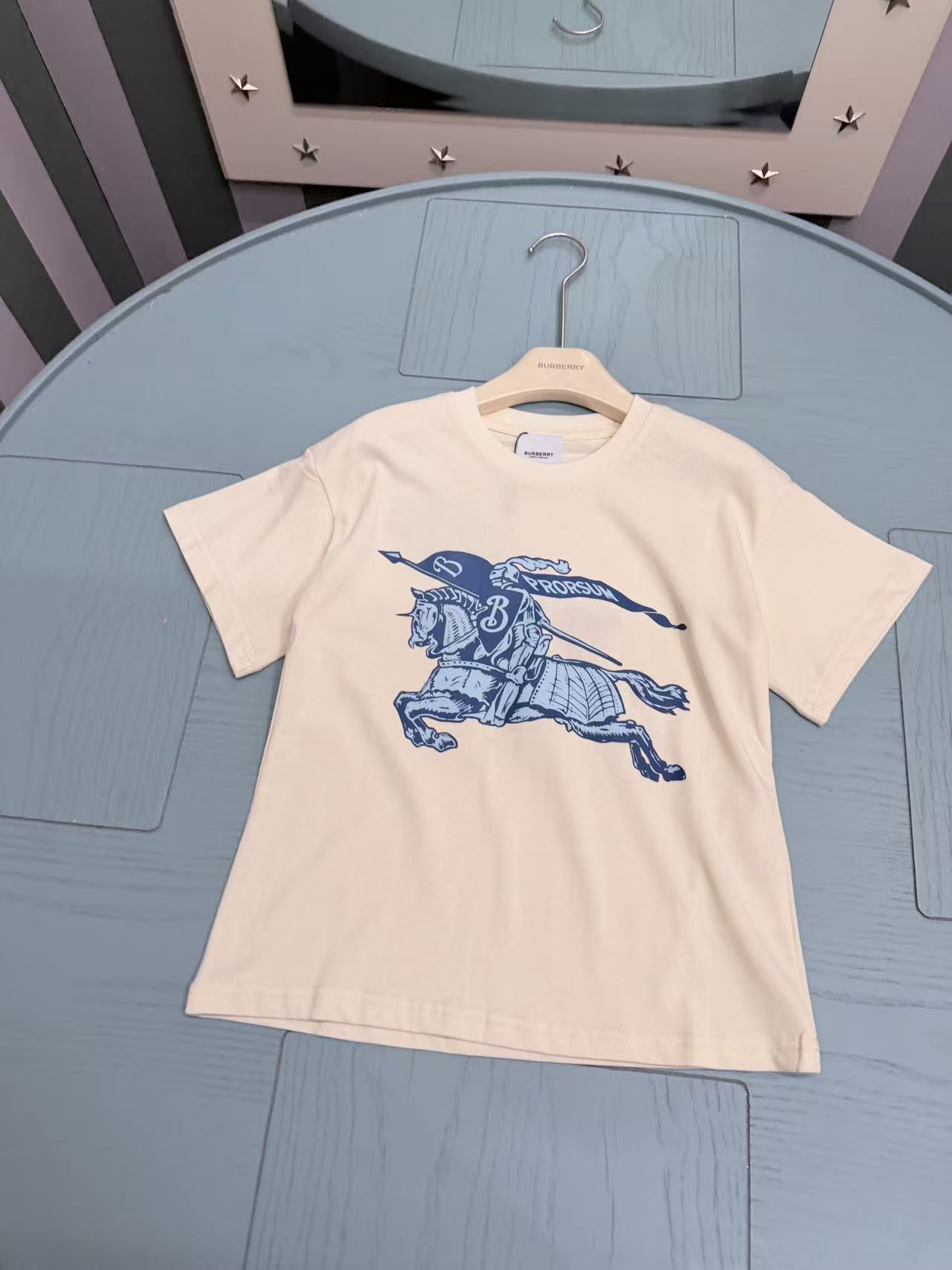 Burberry Unisex Kids Cream Big Equestrian Knight Print Combed Cotton Crew Neck Short Sleeve T-Shirt Boys Girls Sizes 100-160