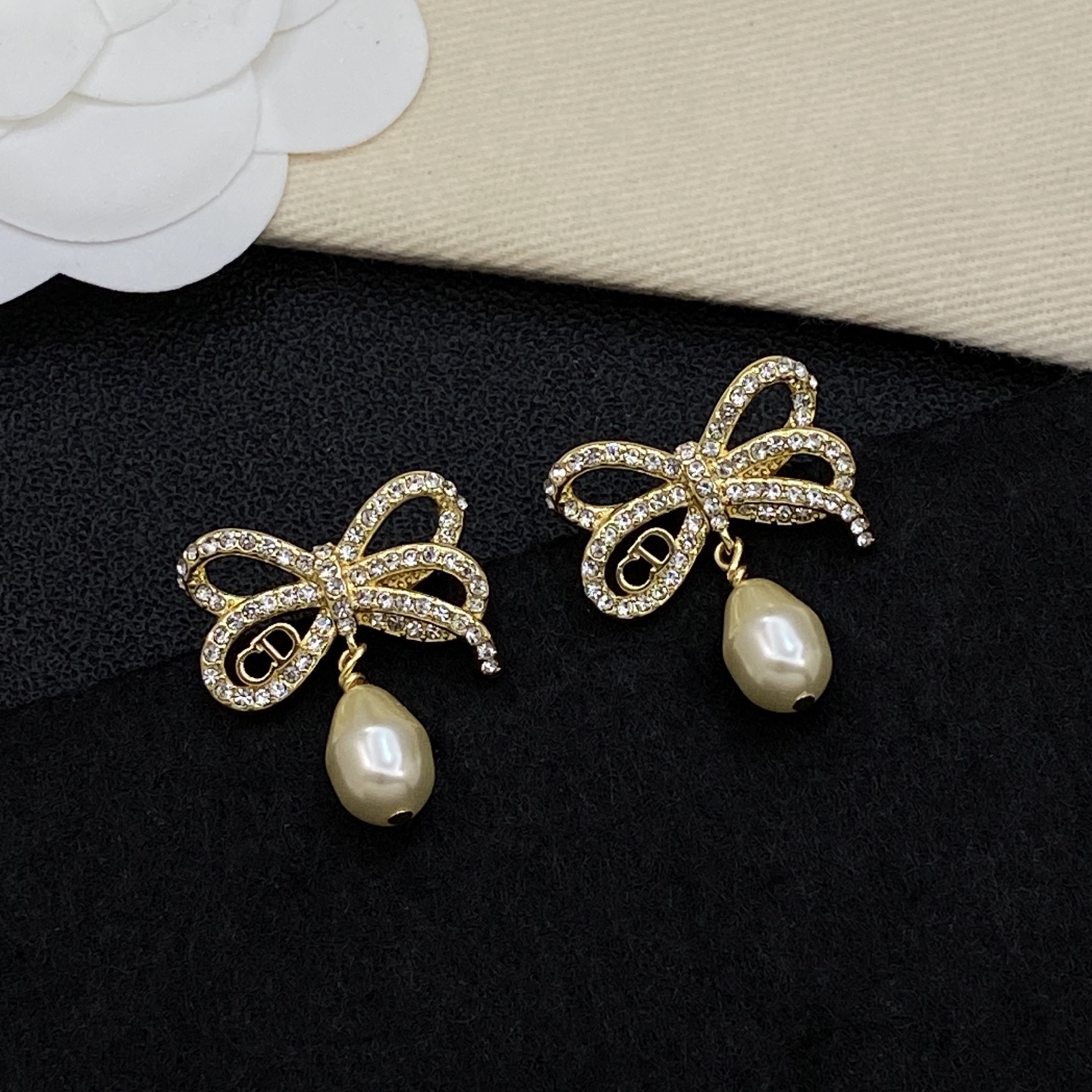 [TOP] Christian Dior Earrings - Gold - 711 Luxury