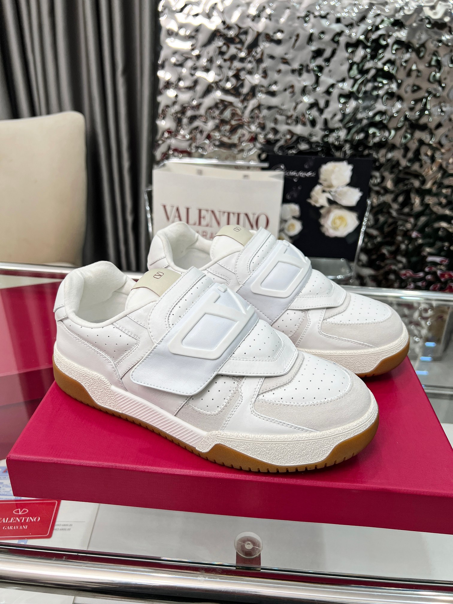 [TOP] VALENTINO Casual Shoes - White - 711 Luxury