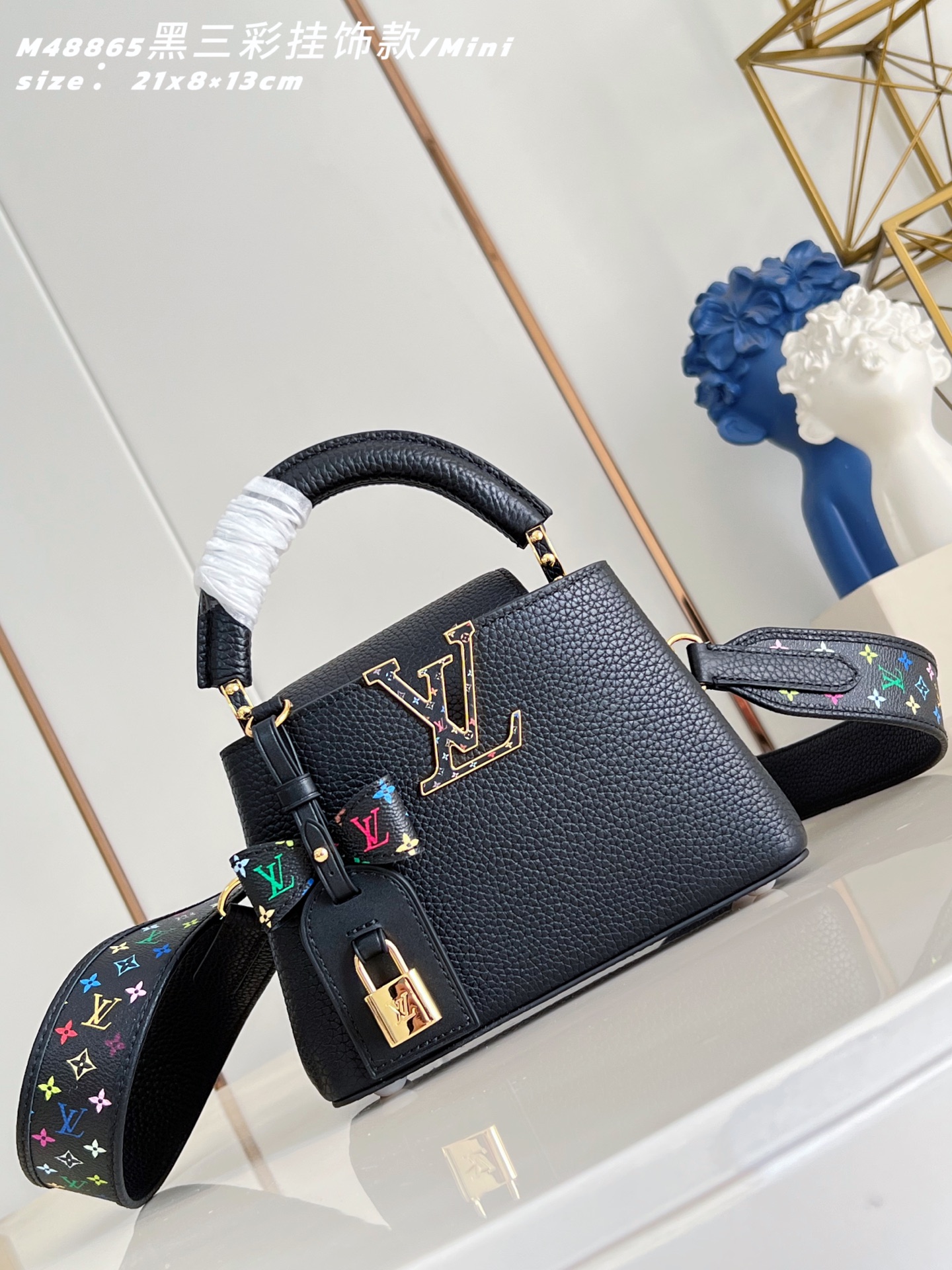 [TOP] Louis Vuitton LV Capucines Bag 3 Sizes - Black