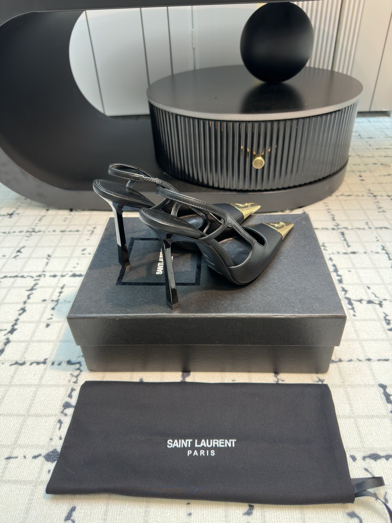 [TOP] Yves Saint Laurent YSL High Heels - Black - 711 Luxury