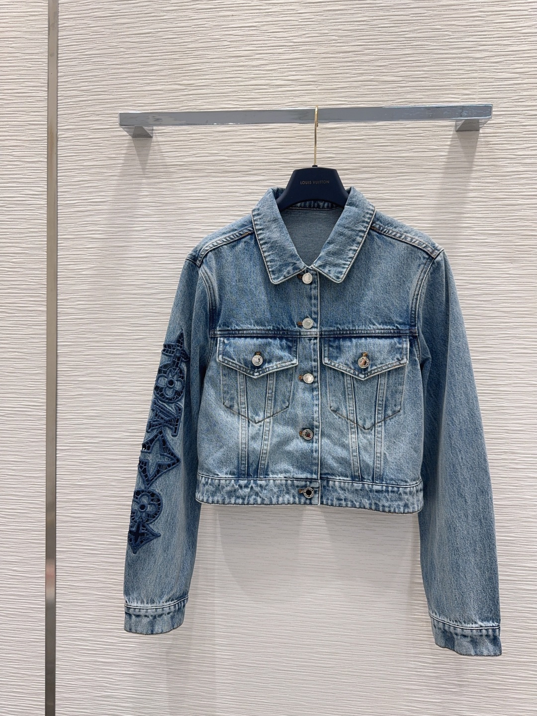 [TOP] Louis Vuitton LV Denim Jacket - Blue