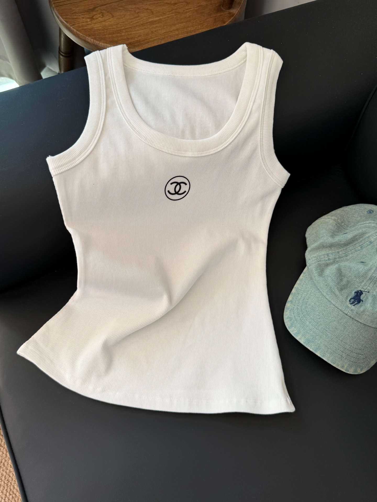 [TOP] CHANEL  Vest - 2 Colors