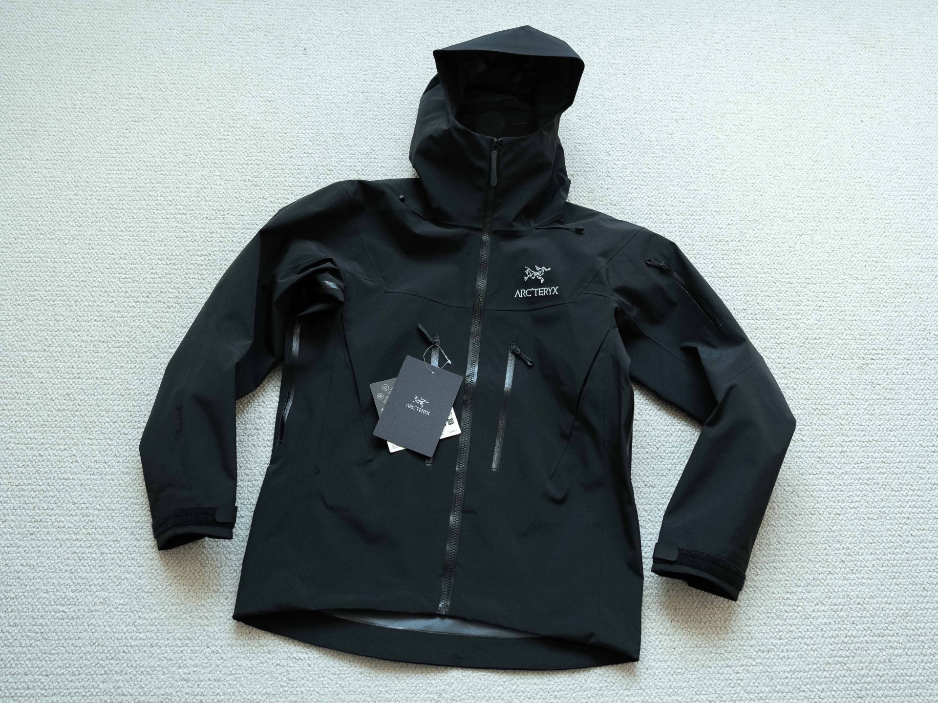 Arcteryx Outdoor Sports Waterproof Laminated Jacket #387148