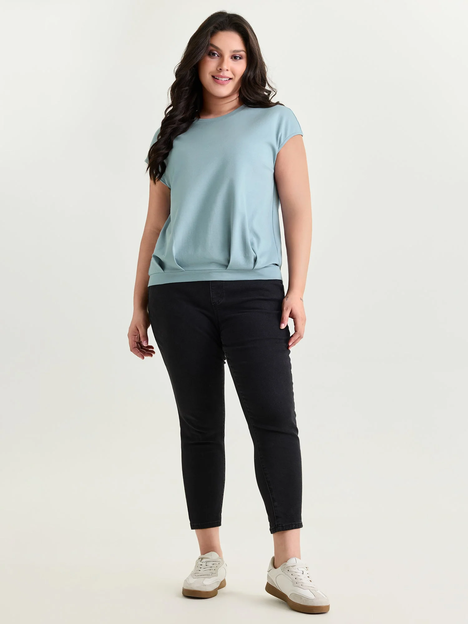 Stretchy Elastic Hem Plain T-Shirt
