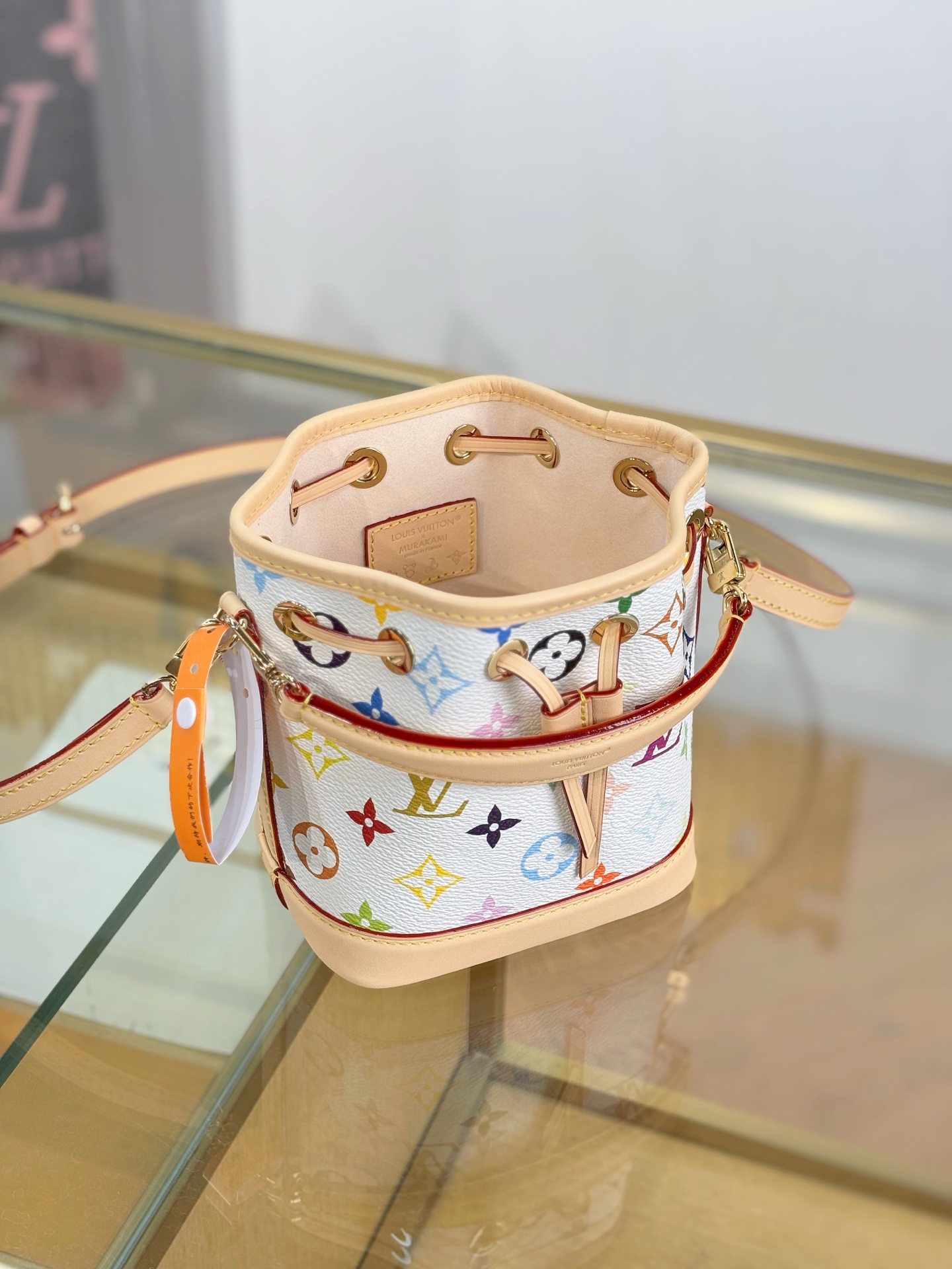 [TOP] Louis Vuitton LV x TM NANO NOÉ Bag Monogram 16x13x10cm - White