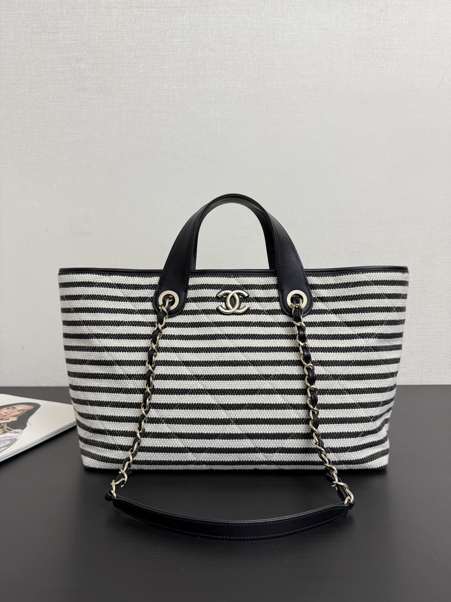 [TOP] CHANEL Beach Shopping Bag 46x25x13cm - Black