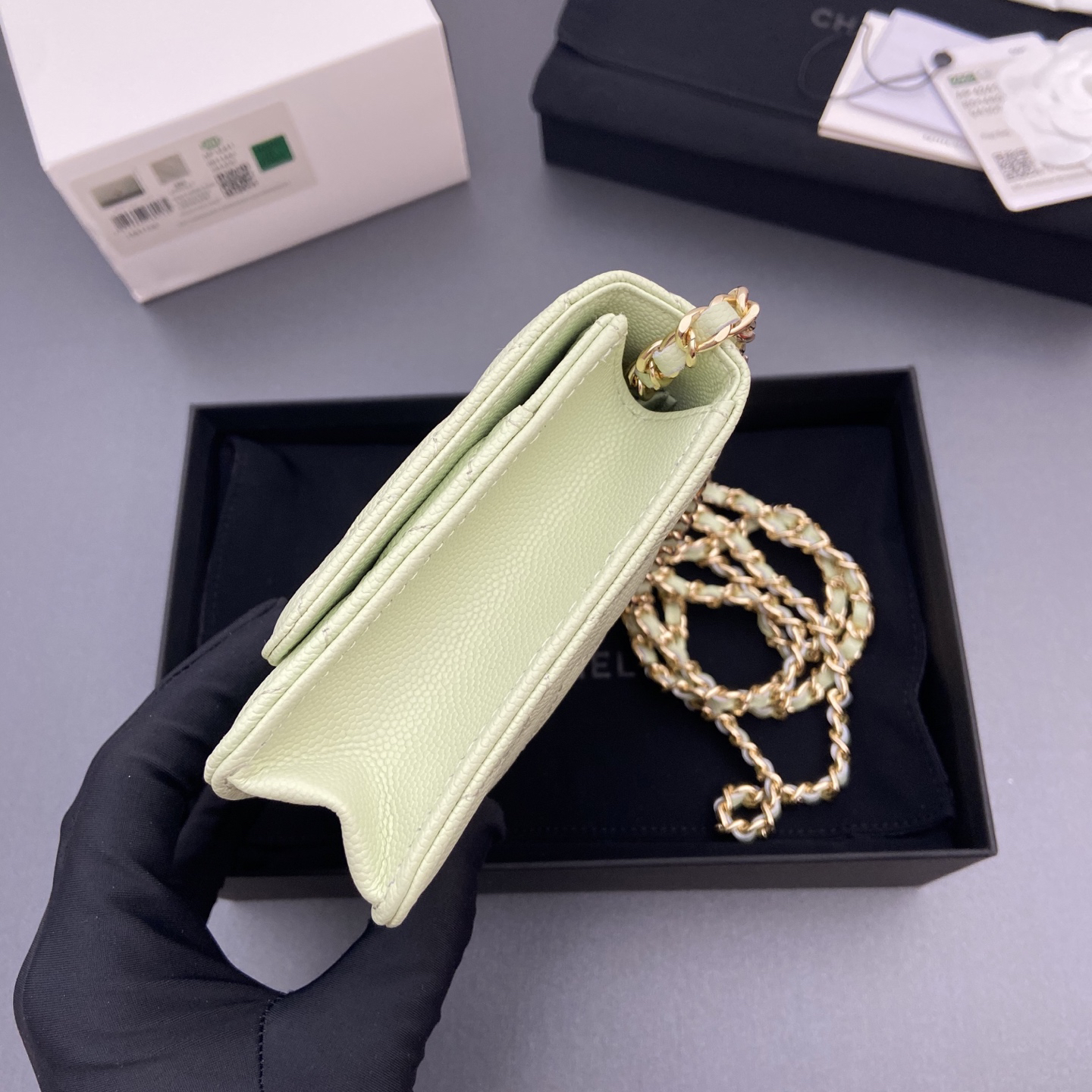 [TOP] CHANEL Woc Bag  20-13-3.5cm - Light Green