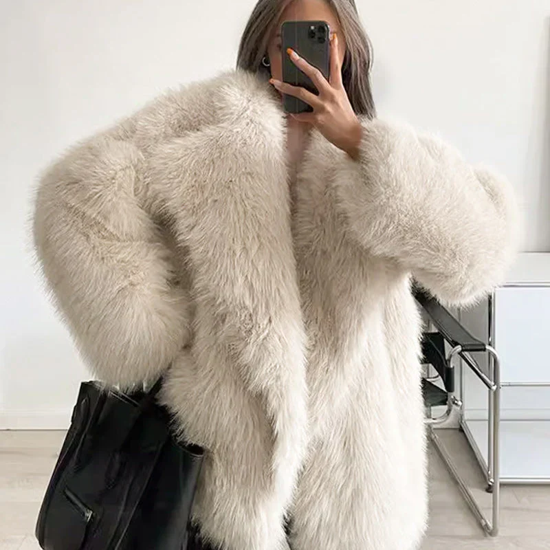 Winter pre-sale for women's fur coat, plush lining, soft collar