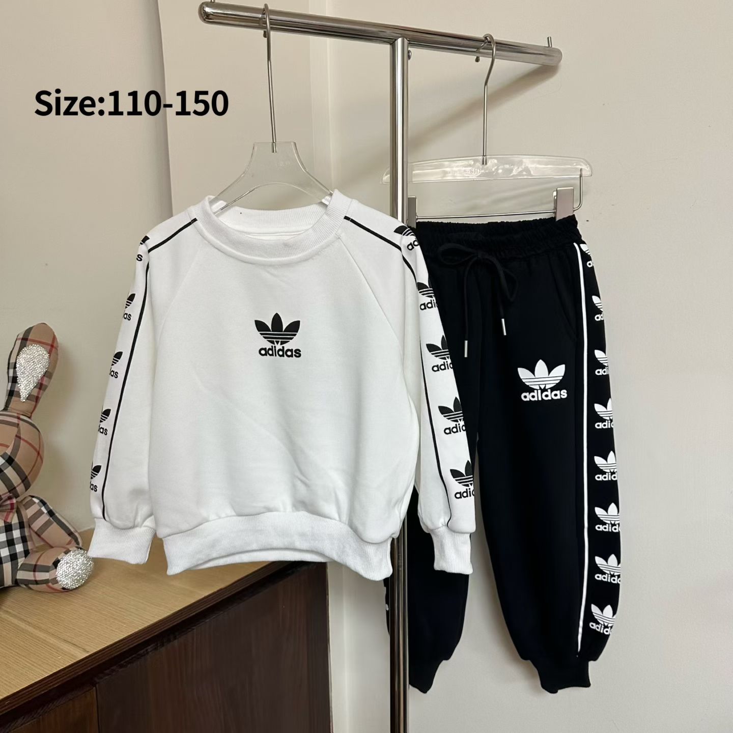 Adidas Unisex Kids Black White All Over Trefoil Print Crewneck Sweatshirt & Cuffed Jogger Pants Two Piece Tracksuit Boys Girls Sizes 110-150